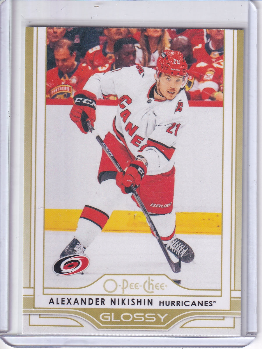 2025-26 Upper Deck #OG-32 Alexander Nikishin O-Pee-Chee Glossy Gold